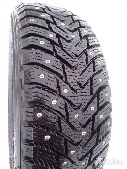 Nokian Tyres Hakkapeliitta 8 175/65 R15 88T
