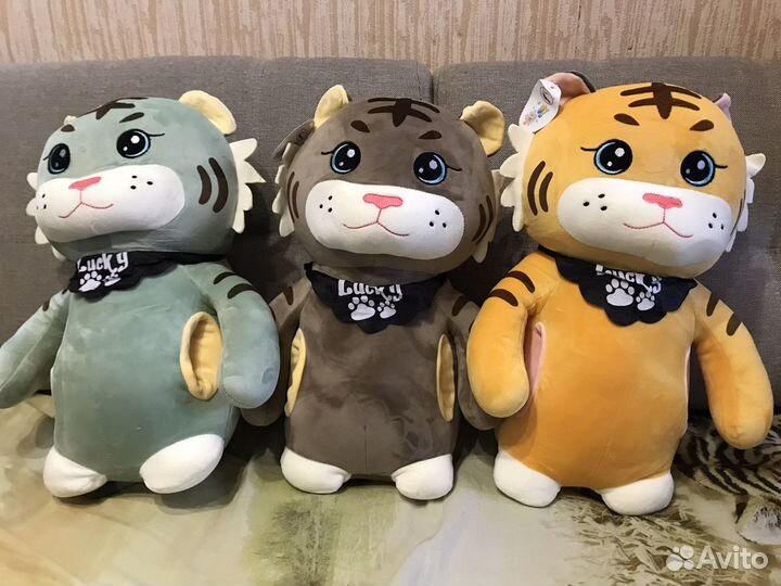 Мягкая игрушка с пледом внутри