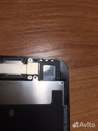 Дисплей iPhone SE 2020