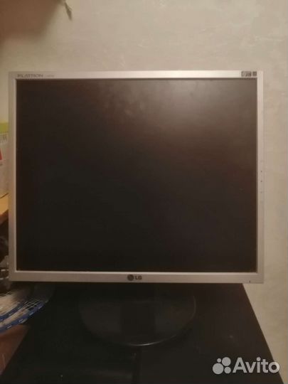 Монитор Samsung и LG