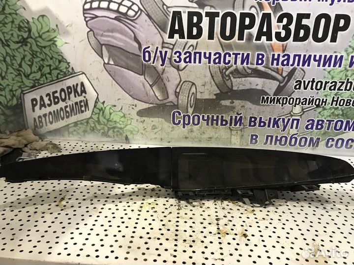 Дисплей информационный на торпедо Mazda 3 BL