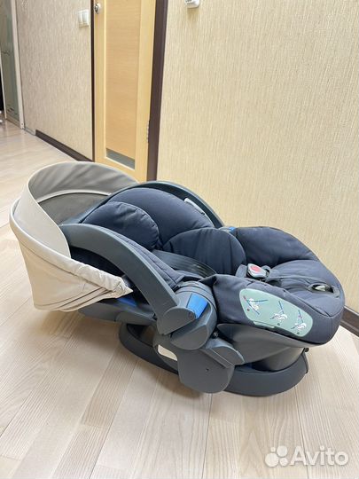 Коляска Stokke