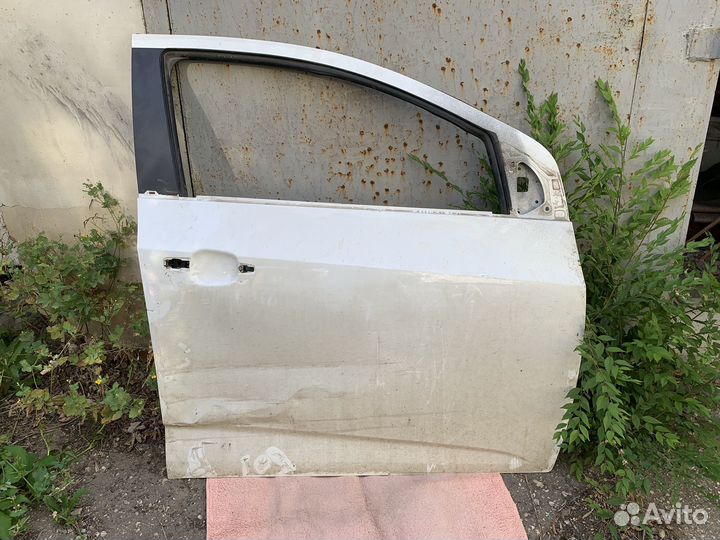 Дверь передняя правая chevrolet aveo т300