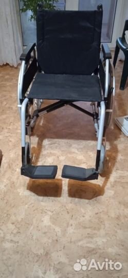 Инвалидная коляска новая