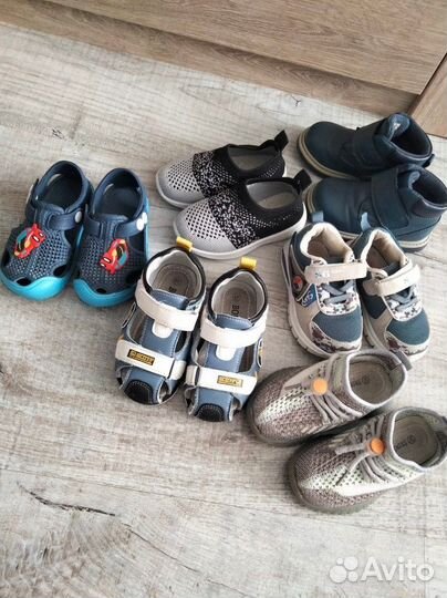 Сандали, ботинки, кроссовки