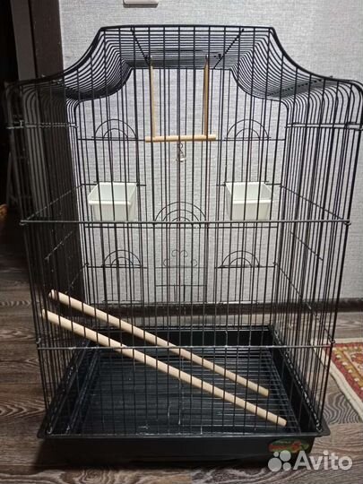 Большая клетка для птиц