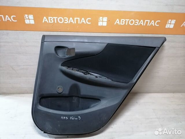 Обшивка двери задняя Toyota Corolla 150 Королла