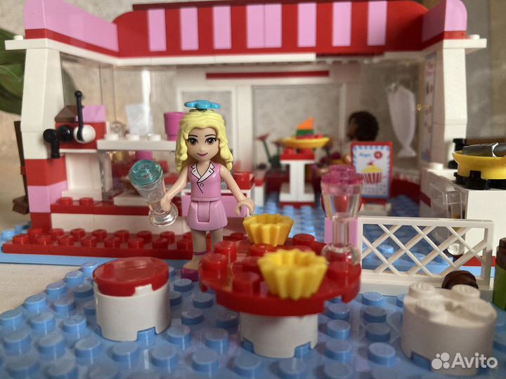 Lego Friends кафе в городском парке