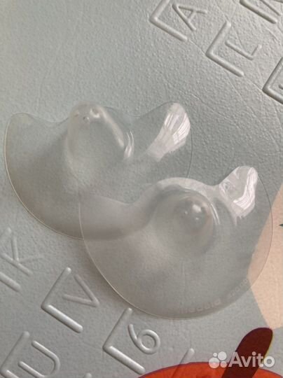 Накладки на грудь medela