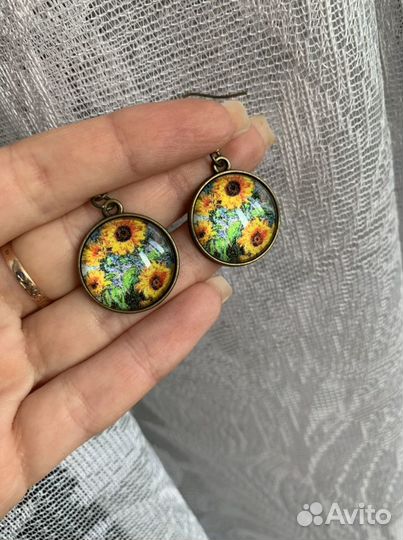 Серьги женские