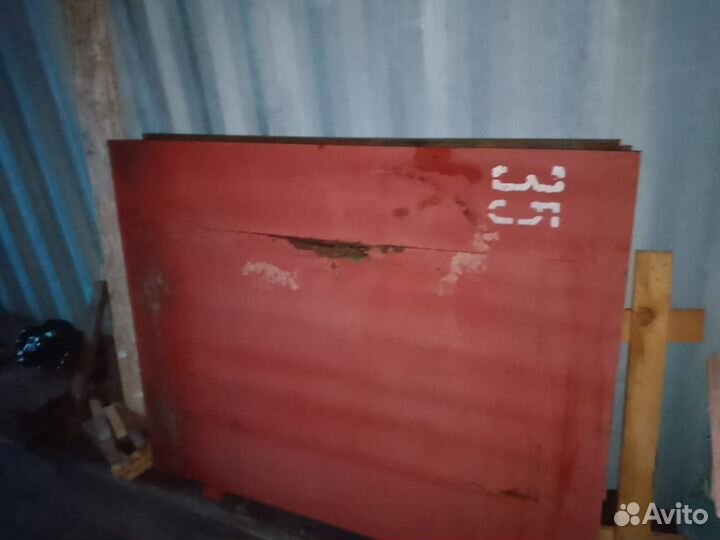 Ворота гаражные бу с калиткой