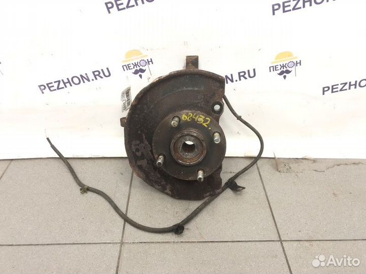 Кулак поворотный передний правый Mitsubishi Lancer