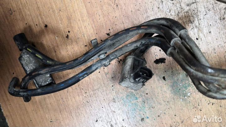 Трубки вакуумной системы двигателя Mazda 626 GE FS