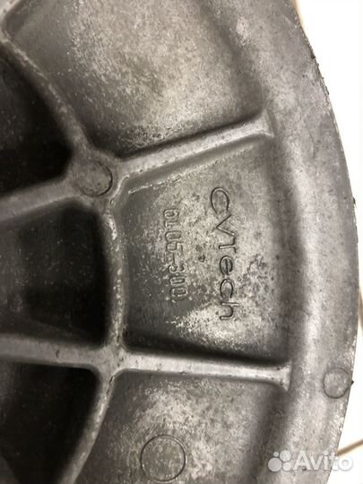 Вариатор ведомый Arctic cat thundercat 1000