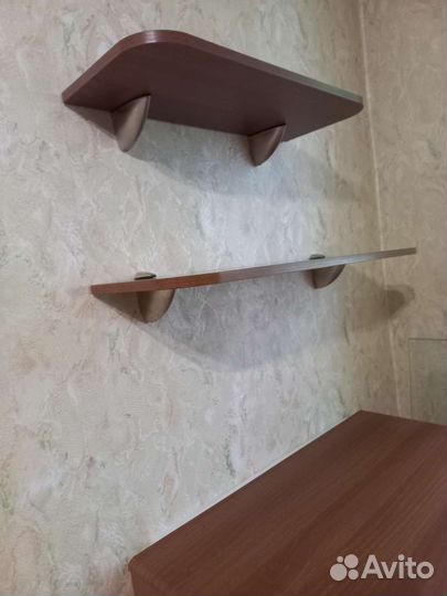 Полка настенная