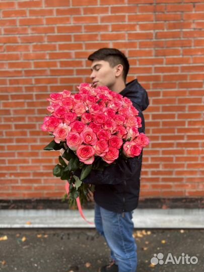 Метровые крупноголовые розы. Роза 100см