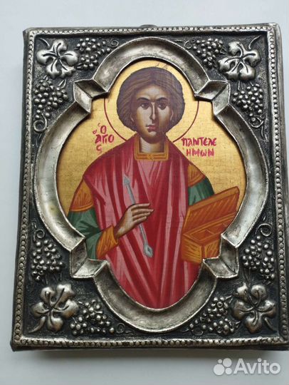 Икона целителя Пантелеимона
