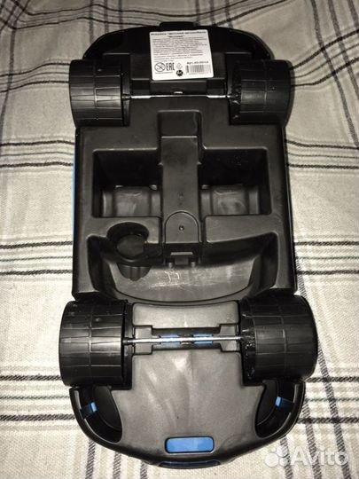 Большая спортивная машина