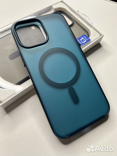 Чехол противоударный на iPhone 13 pro max