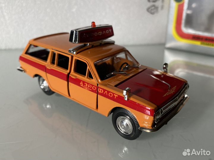 Волга газ 2402 красная аэрофлот