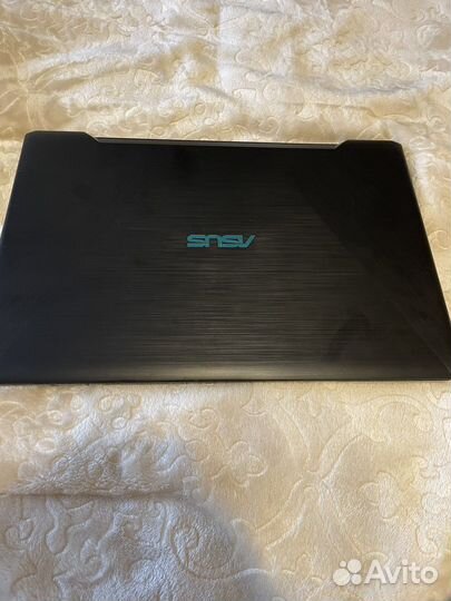 Игровой ноутбук asus
