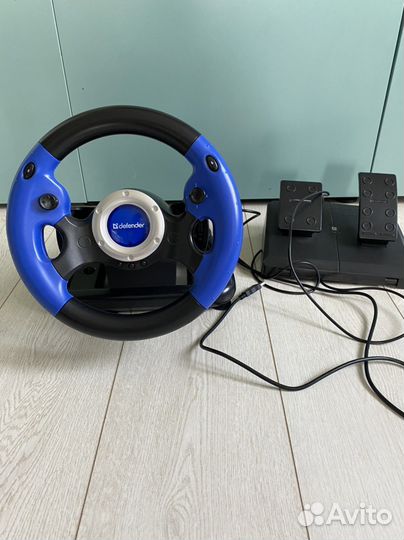Игровой руль defender