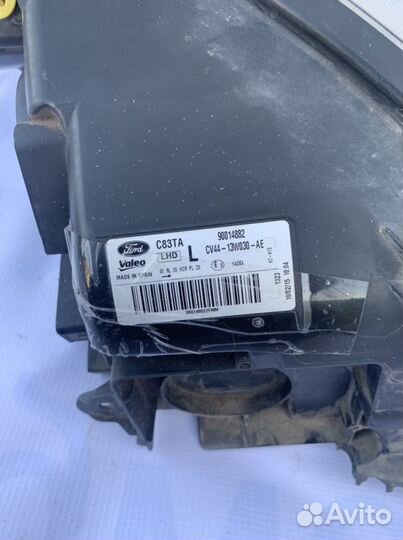 Фара левая Ford kuga 2