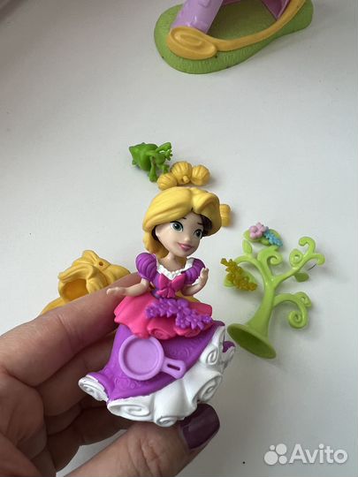 Кукла рапунцель в домике