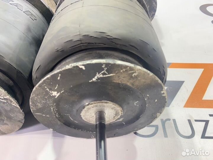 Пневмо подушка Isuzu Giga CYJ50W2 6WA1 2000