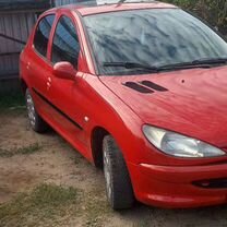 Peugeot 206 1.1 MT, 2001, 210 000 км, с пробегом, цена 155 000 руб.