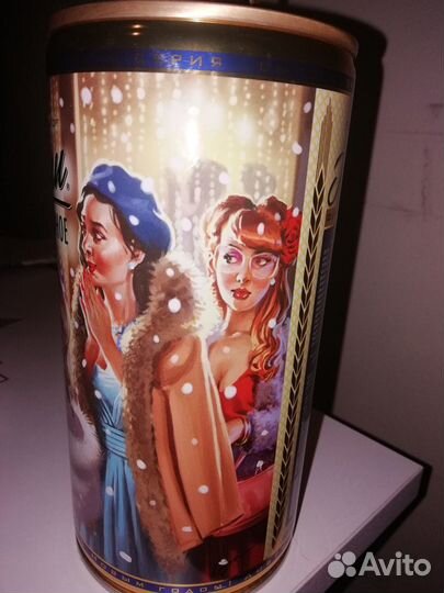 Банки пивные коллекционные. Художник В. Барыкин