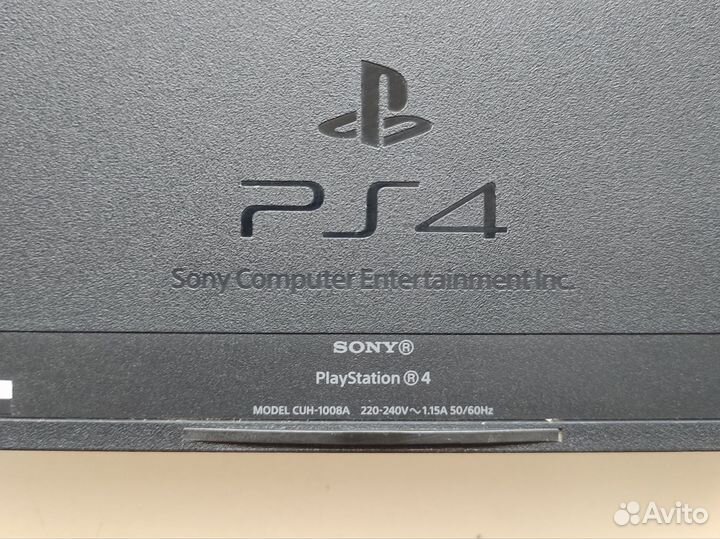 Sony PS4, 50+ игр, 2 геймпада