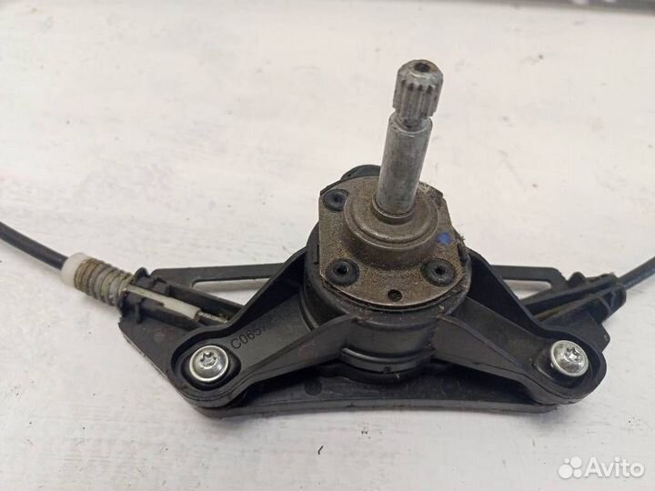 Стеклоподъемник механический задний левый 5E083946