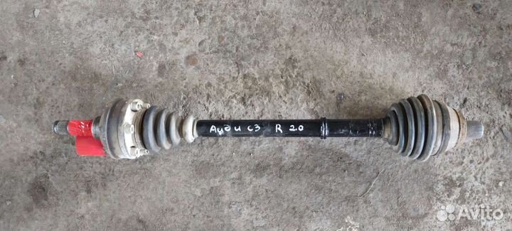 Привод левый и правый на Ауди 100 с3 44к. дв.2,0