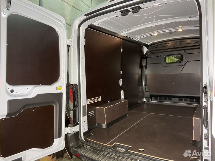 Комплект обшивки фургона Ford Transit L2H2