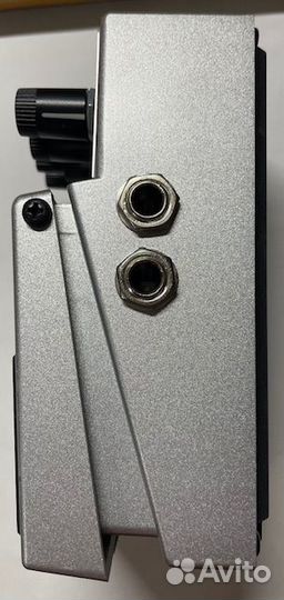 Педаль эффектов синтезатор boss SYB-5