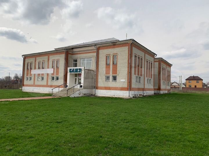 Свободного назначения, 940 м²