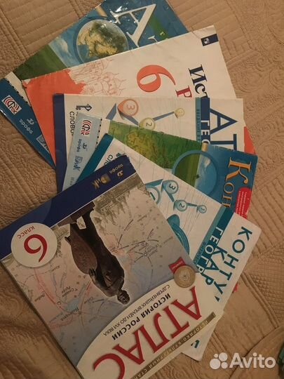 Атласы, контурные карты