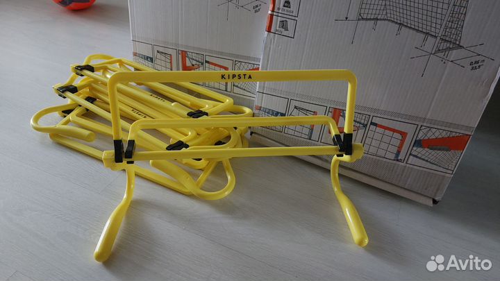 Футбольный инвентарь