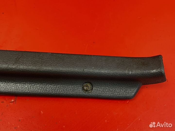 Накладка порога задняя правая 4Runner 130