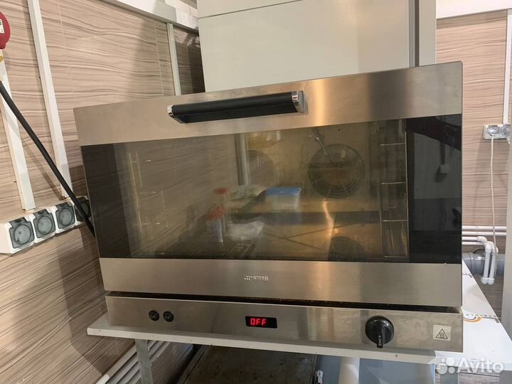 Конвекционная печь Smeg alfa