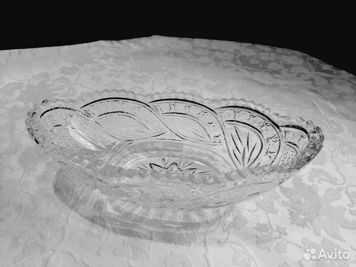 Ваза для фруктов хрустальная ладья