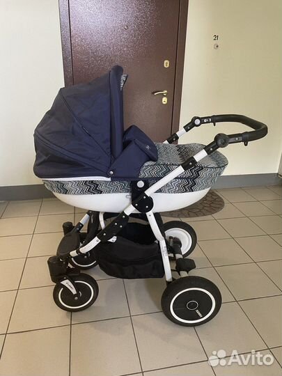 Коляска в отличном состоянии 2 в 1