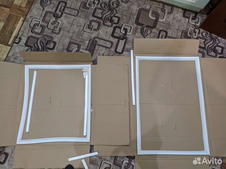 Уплотнитель для холодильника indesit
