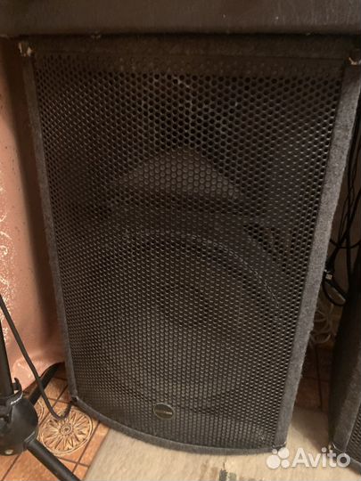 Колонки AS152