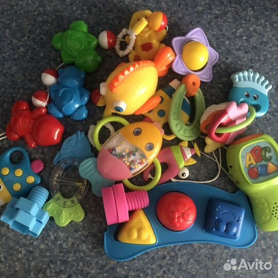 Игрушки для малыша