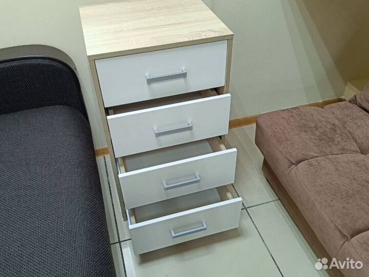 Комод в гостинную