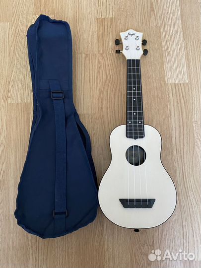 Укулеле flight