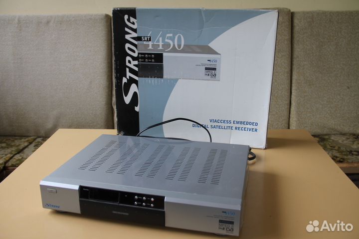Ресивер цифровой спутниковый Strong SRT 4450