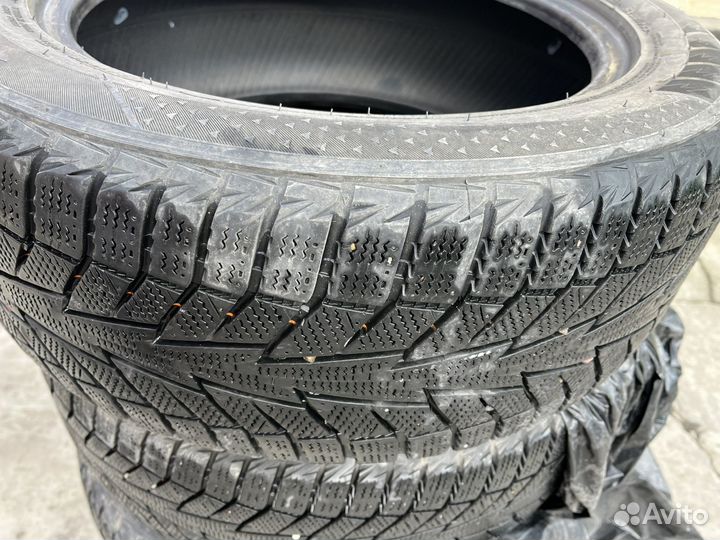 Hankook Winter I'Cept IZ2 205/55 R16